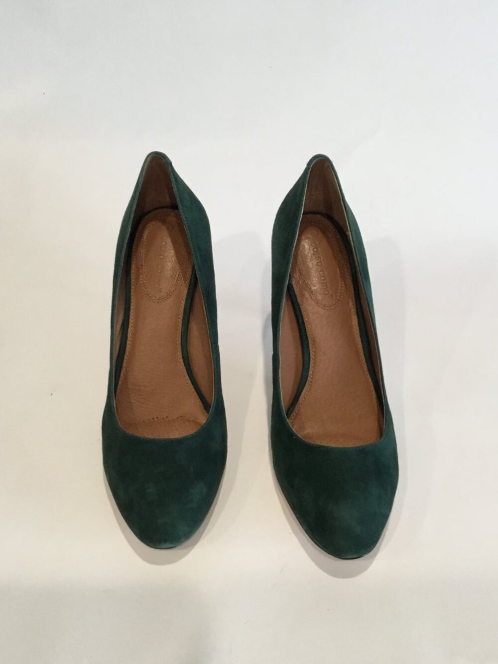 ✨ Corso Como Scarlet Green Kid Suede Pumps - Size 10 ✨